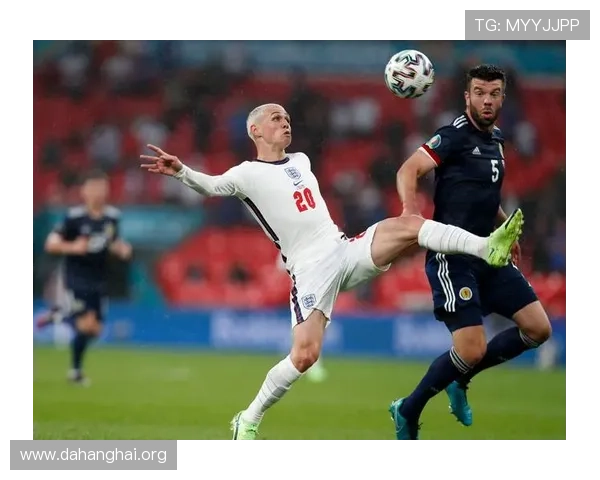 下载斗球app尽享最新足球游戏体验,轻松掌握赛事资讯与实时比分 下载斗球app尽享最新足球游戏体验,轻松掌握赛事资讯与实时比分