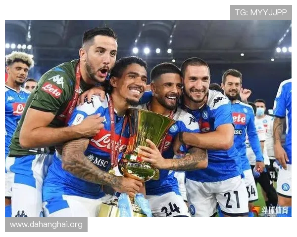 斗球网页：探索最新的足球游戏互动娱乐方式